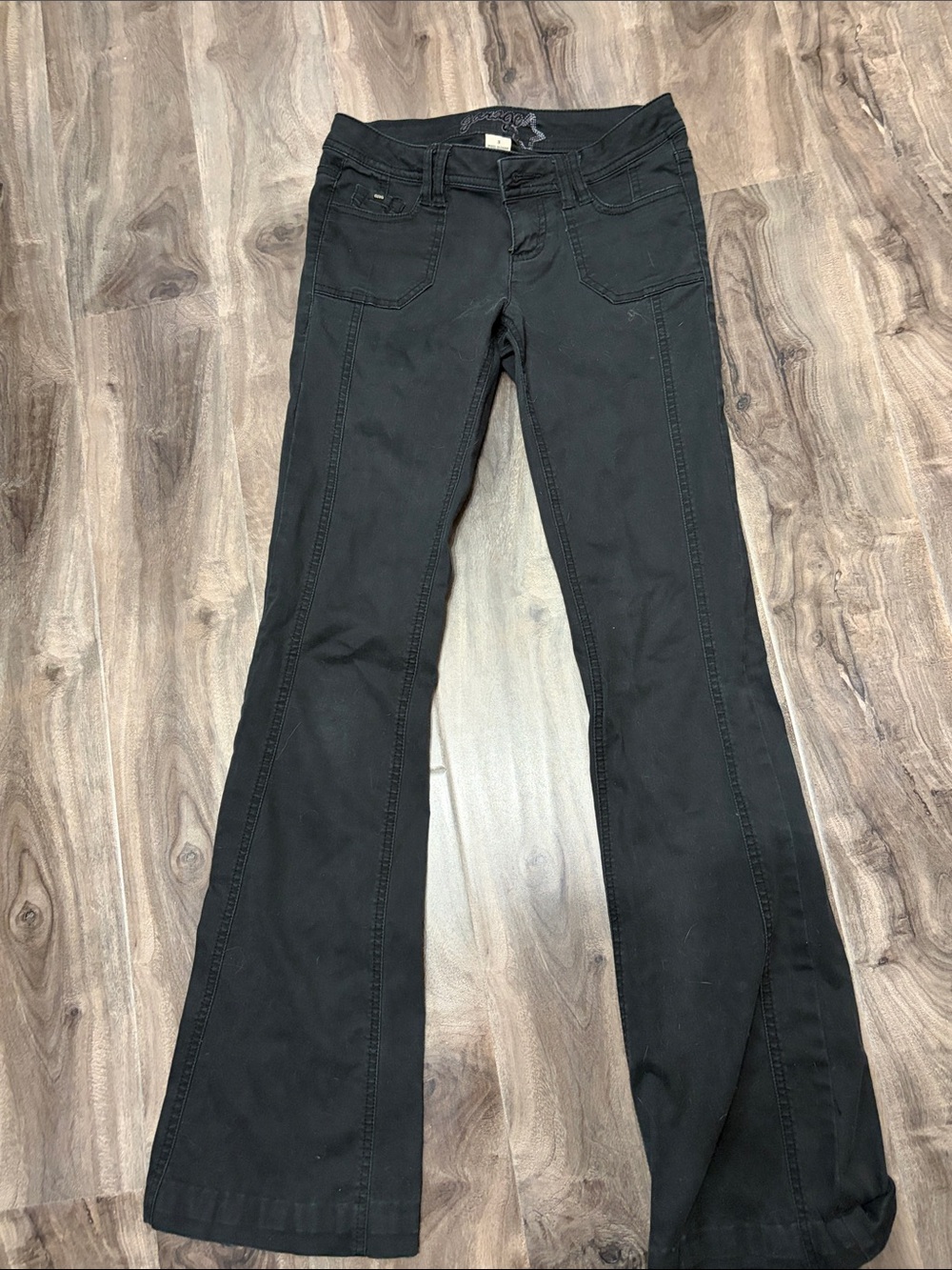 Y2k/ Vintage Lowrise Flared Garage Jeans